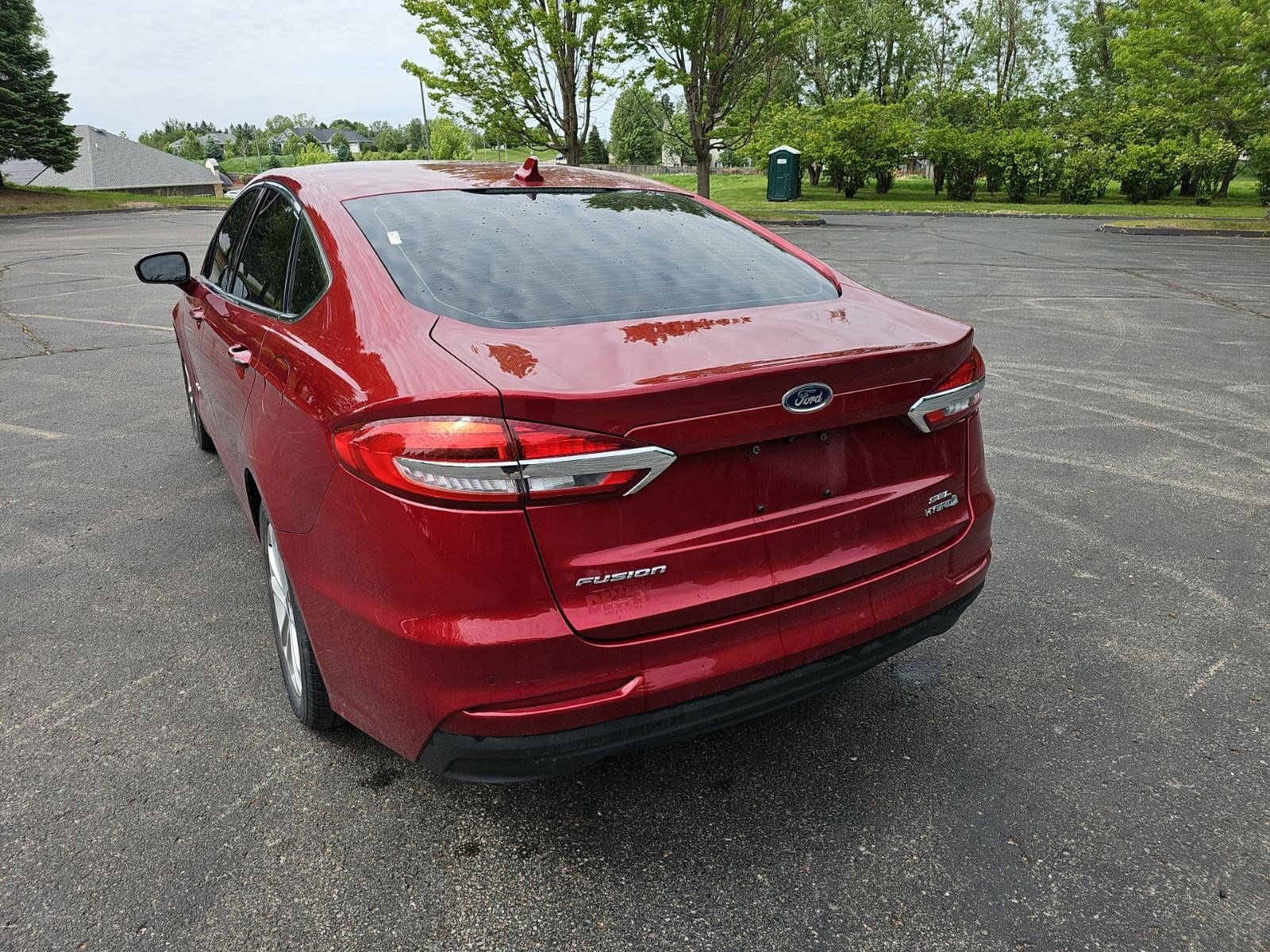 Used 2019 Ford Fusion SEL FWD image 3