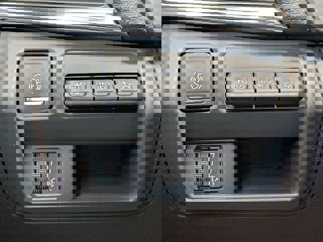 New 2026 Cadillac CT4 V image 23