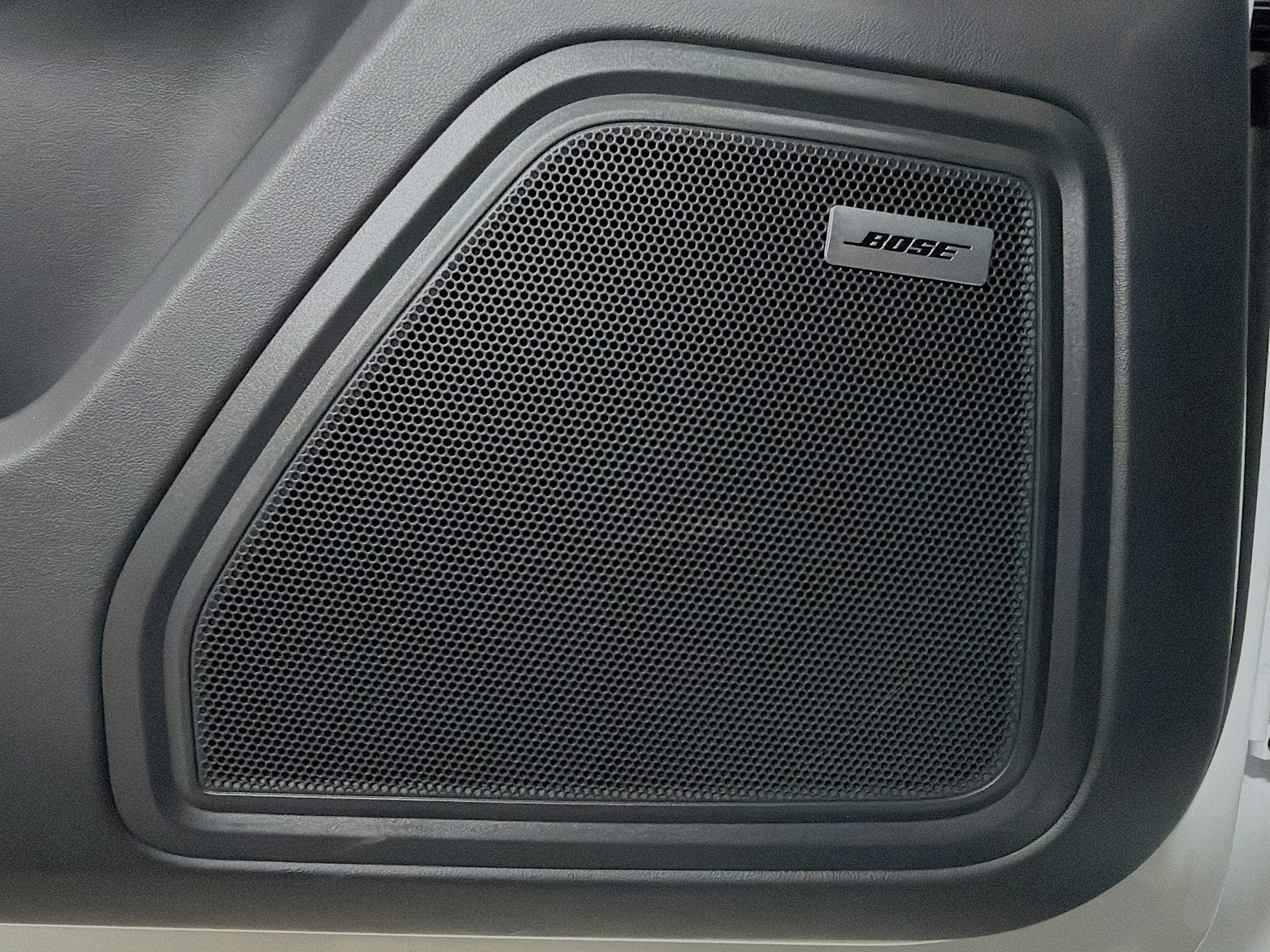 Used 2025 Porsche Macan S image 24