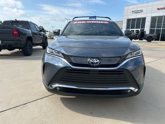 Used 2024 Toyota Venza XLE AWD/4WD image 2