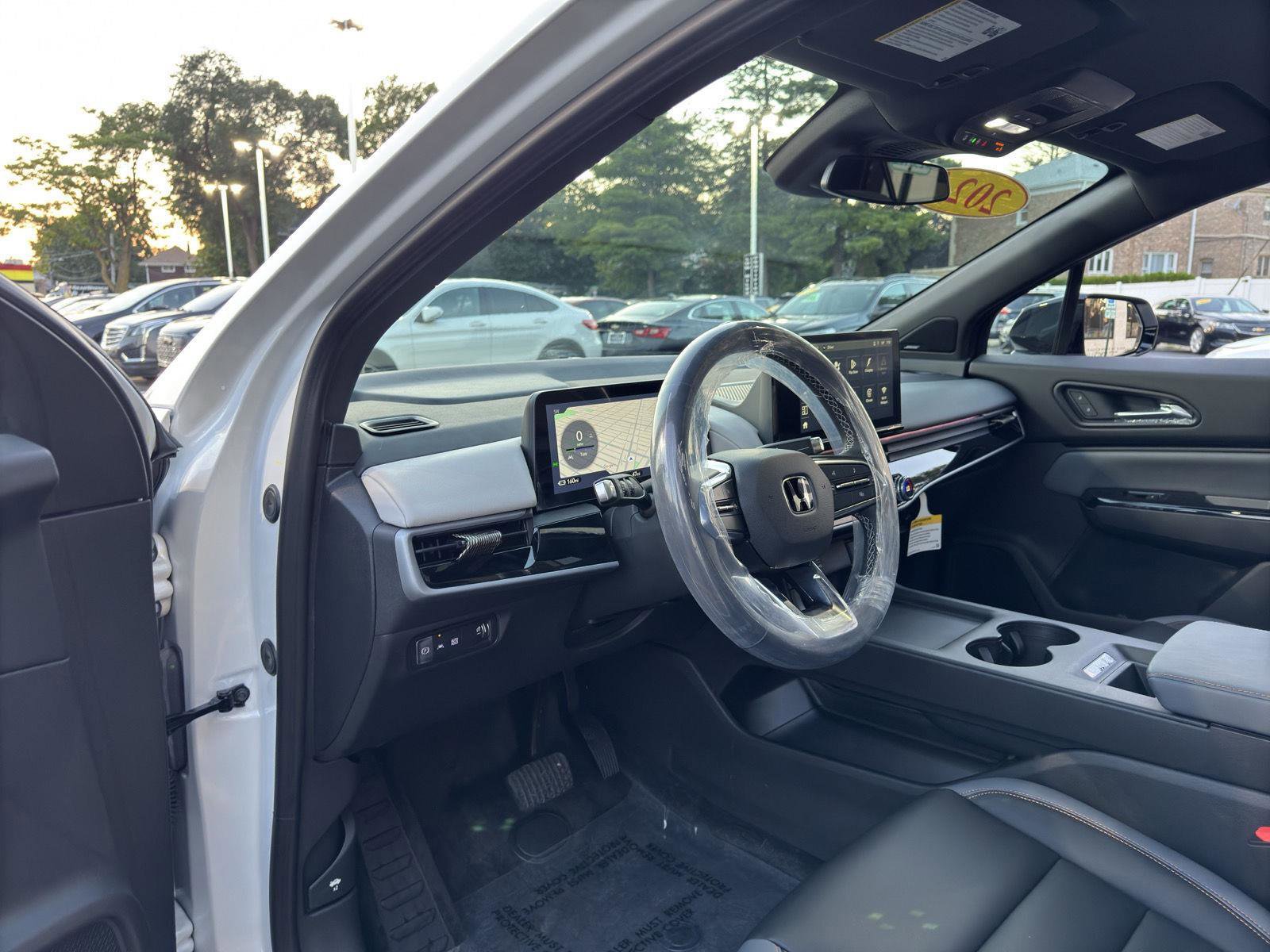 Used 2024 Honda Prologue Touring image 27