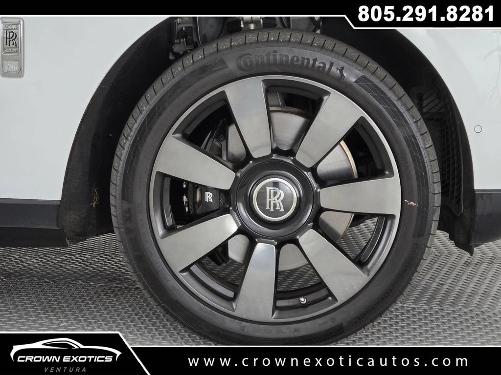 Used 2023 Rolls-Royce Cullinan AWD/4WD image 9