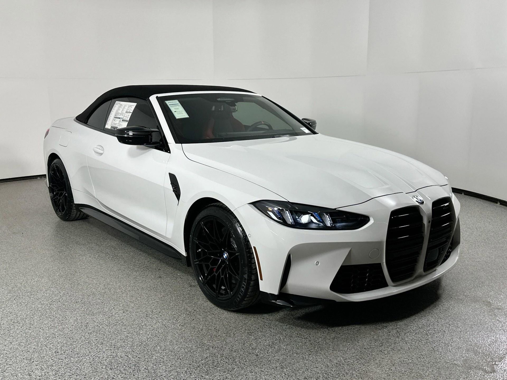 Used 2025 BMW M4 xDrive Competition image 4