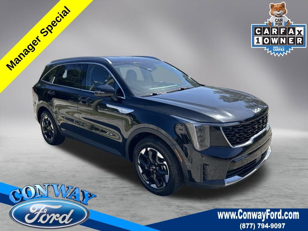 Used 2024 Kia Sorento S