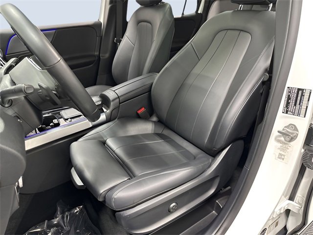 Certified 2022 Mercedes-Benz GLB 250 White image 27