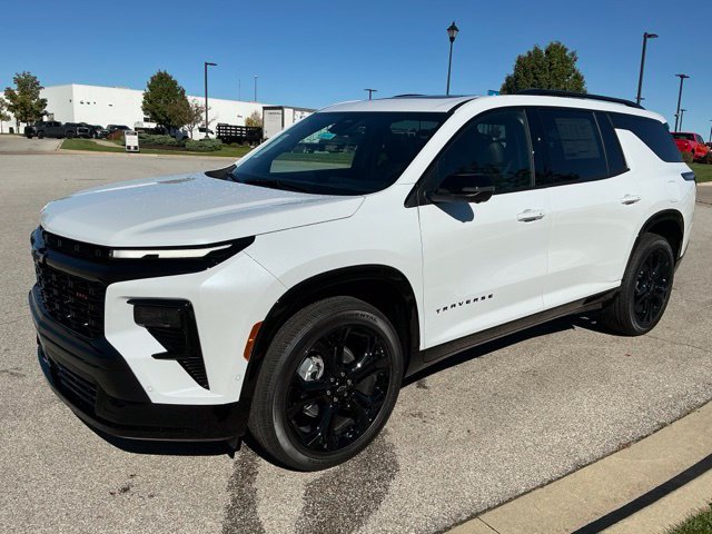 New 2027 Chevrolet Traverse RS w/ LPO, Floor Liner Package AWD/4WD image 3