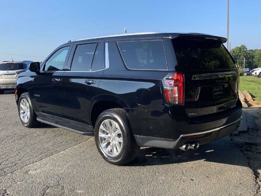 Used 2024 Chevrolet Tahoe Premier AWD/4WD image 3