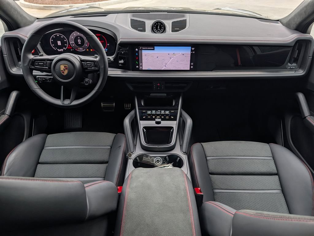 Certified 2025 Porsche Cayenne GTS image 15