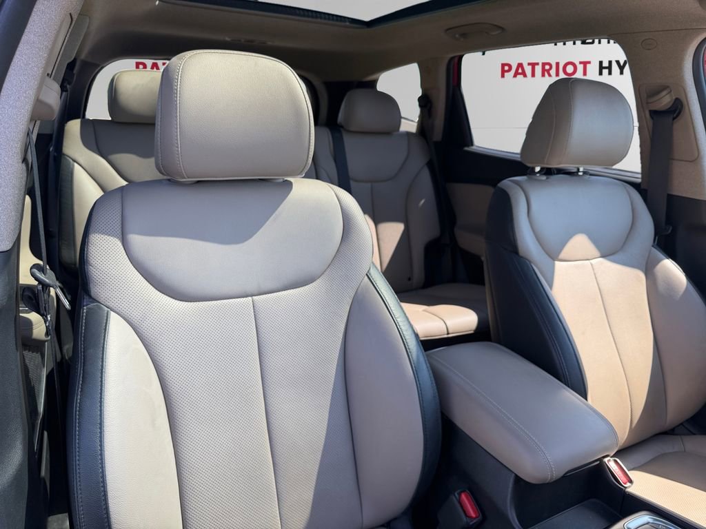 Used 2020 Hyundai Santa Fe Limited AWD/4WD image 13