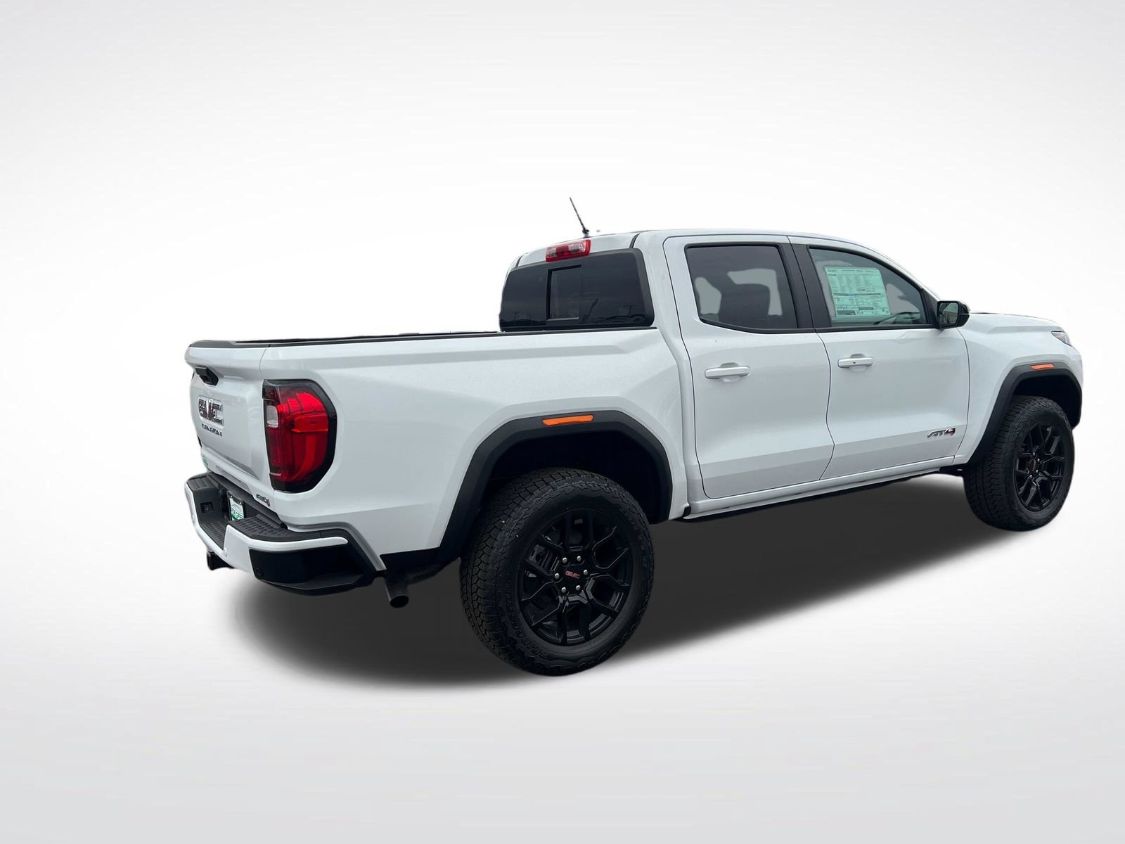 New 2026 GMC Canyon AT4 w/ AT4 Premium Package AWD/4WD image 3