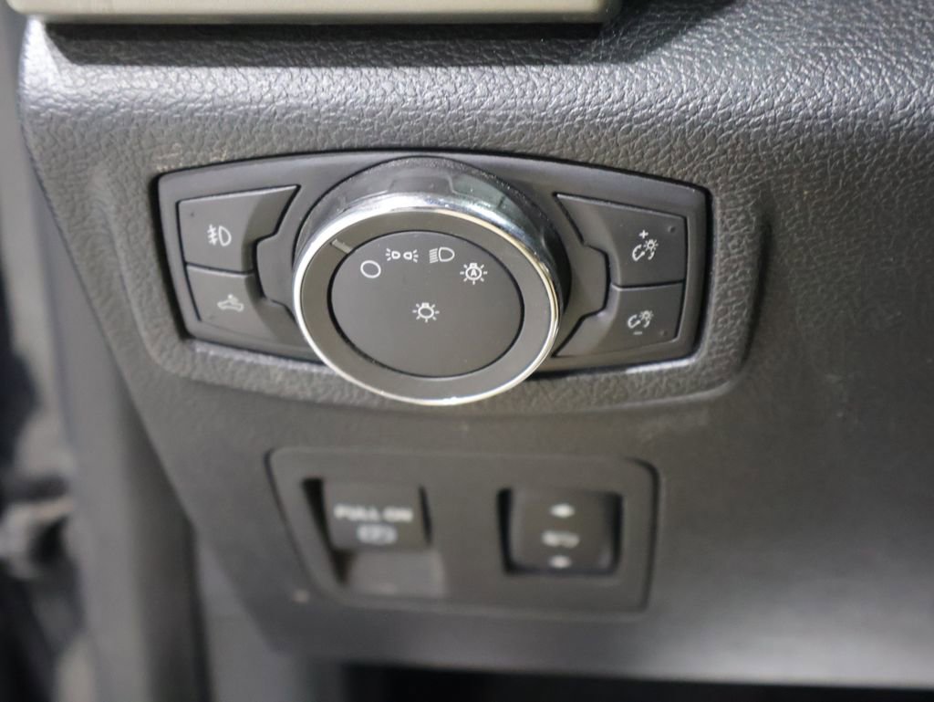 Used 2018 Ford F150 Lariat w/ Equipment Group 502A Luxury image 35