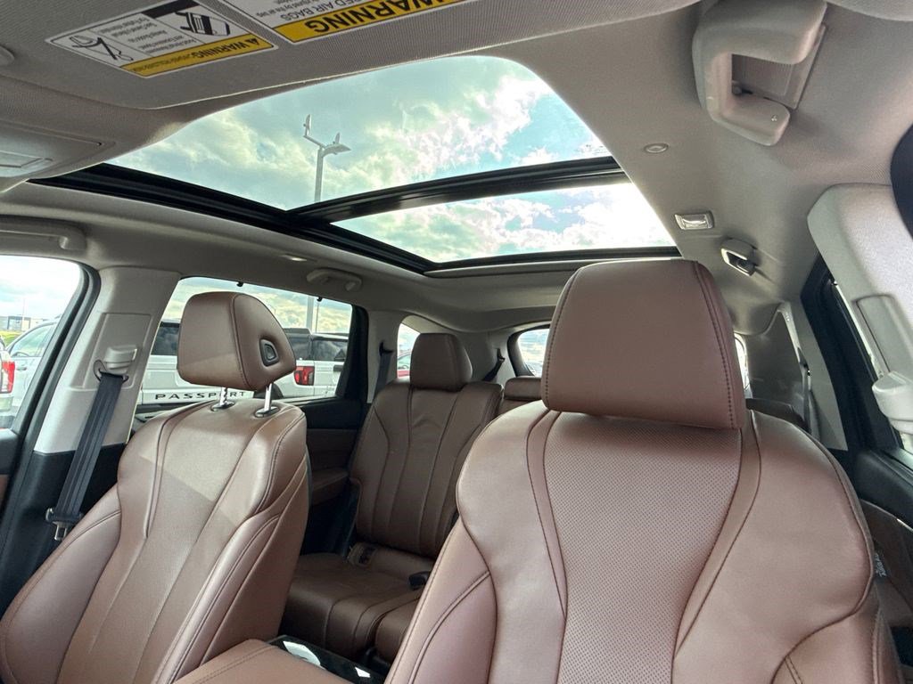 Used 2023 Acura MDX SH-AWD w/ Technology Package image 21