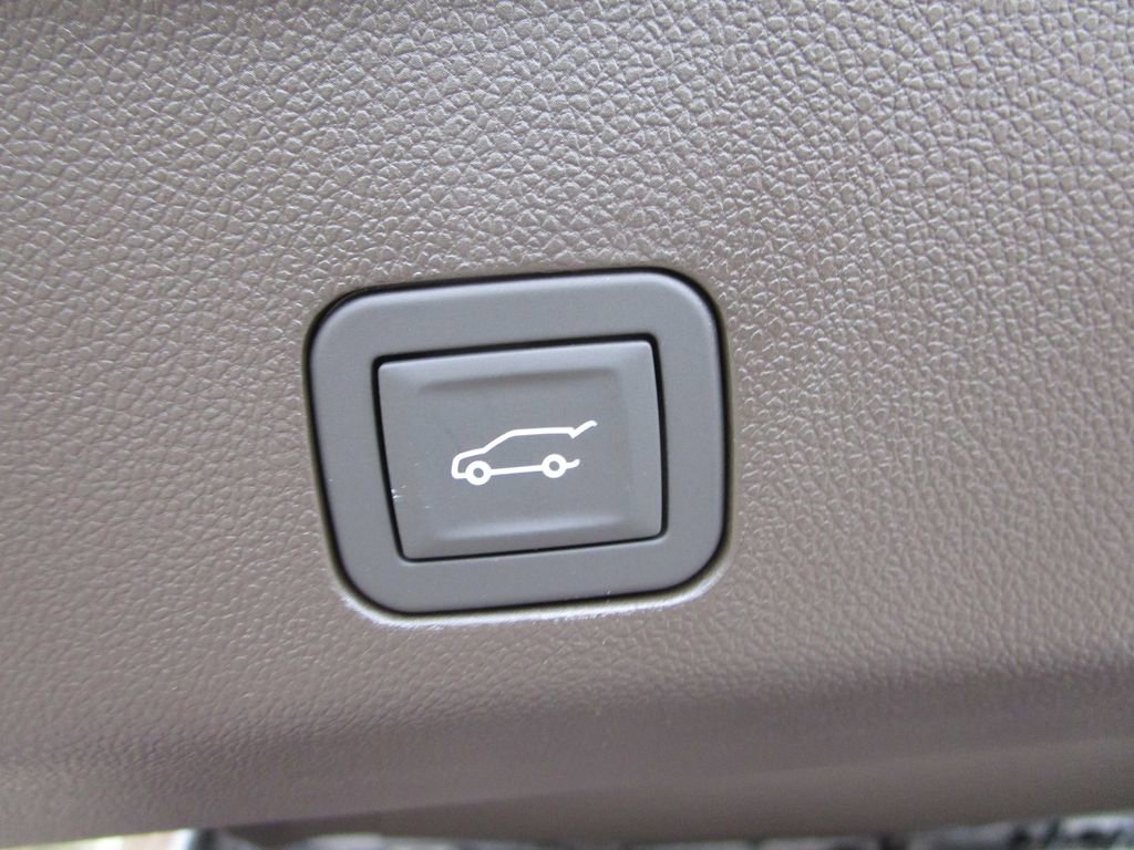 New 2026 GMC Yukon Elevation w/ Elevation Premium Package image 11