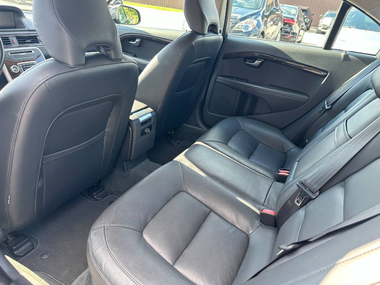 Used 2015 Volvo S80 T5 FWD image 12