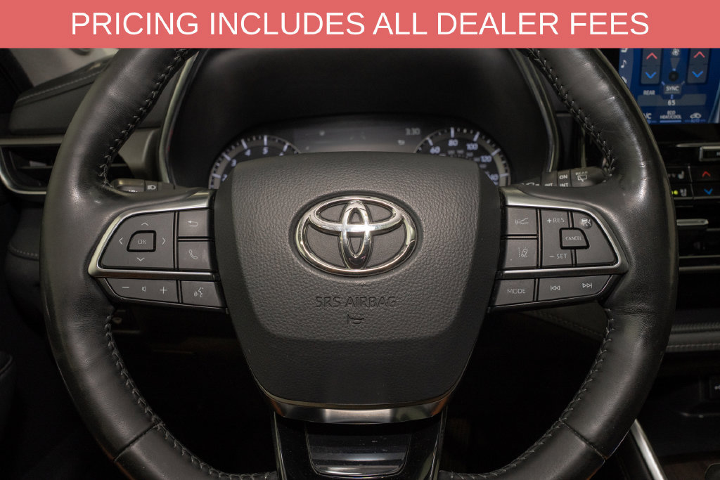 Used 2021 Toyota Highlander Limited FWD image 21