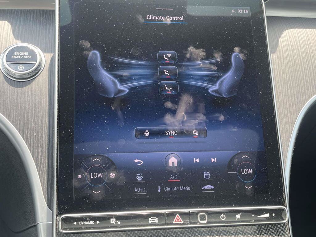 Certified 2023 Mercedes-Benz C 300 4MATIC Sedan image 26