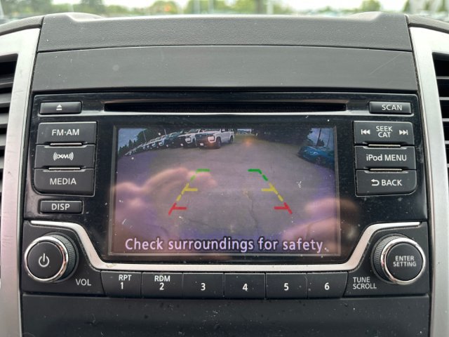 Used 2018 Nissan Frontier SV w/ Value Truck Package AWD/4WD image 22