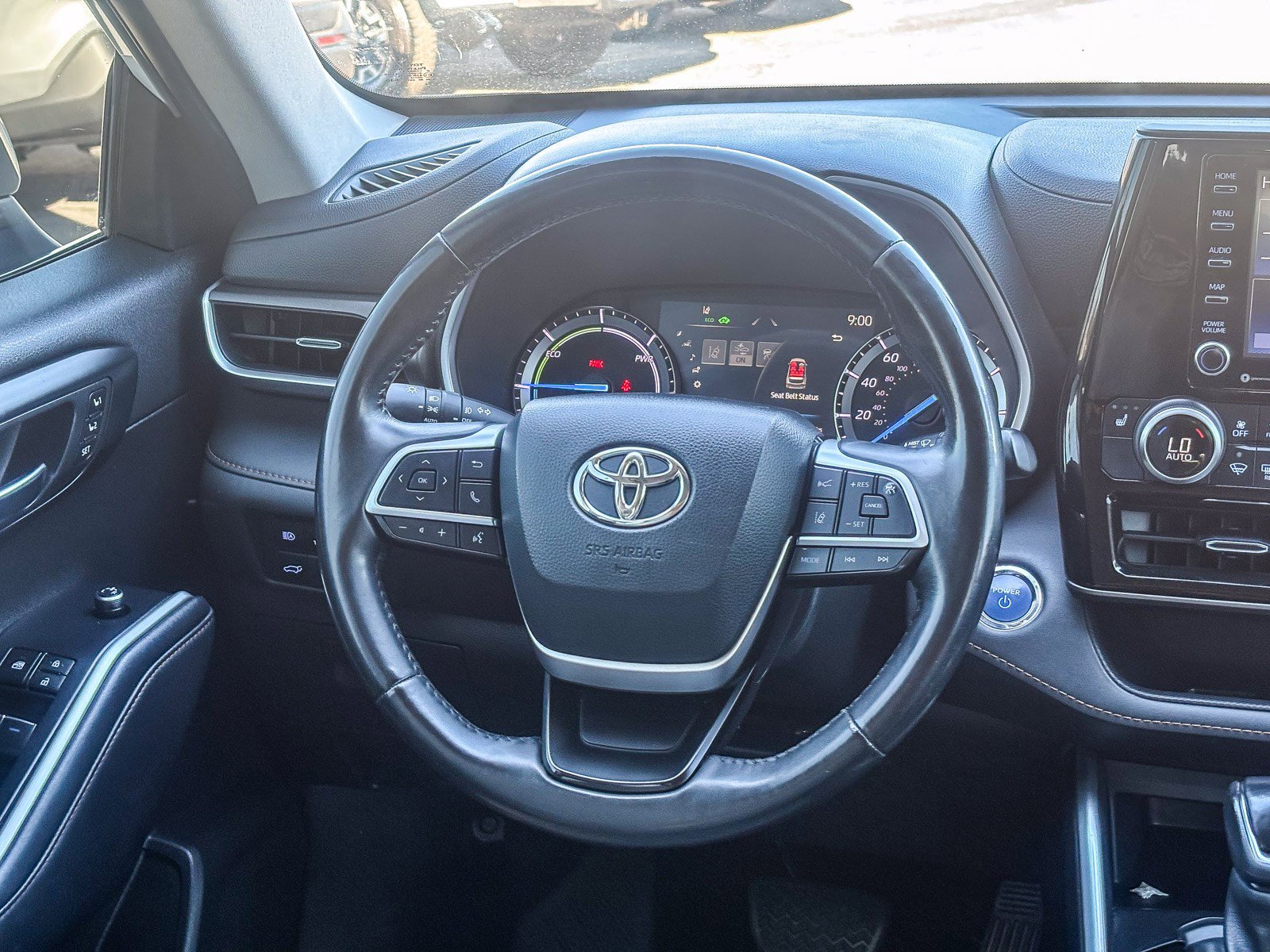 Used 2022 Toyota Highlander Bronze Edition image 18