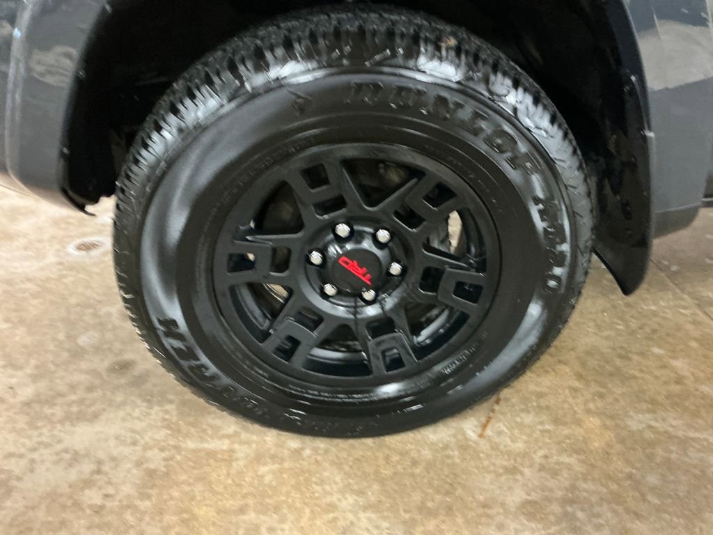 Certified 2024 Toyota 4Runner SR5 Premium image 26
