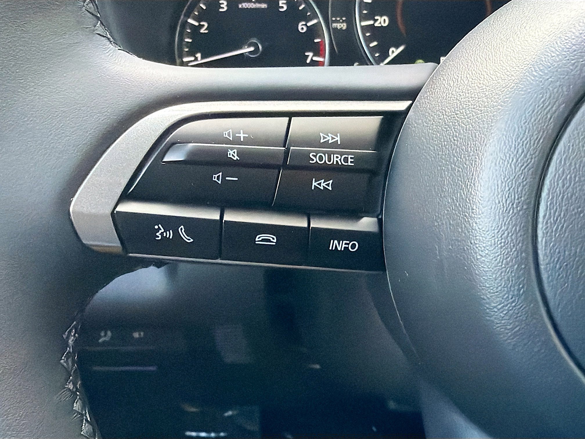 New 2026 MAZDA CX-30 AWD 2.5 S image 37