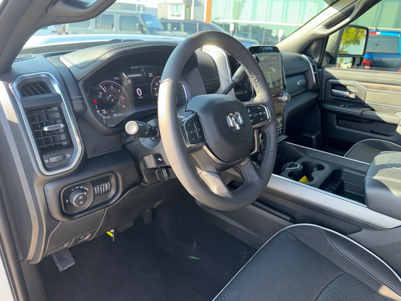 Used 2025 RAM 2500 Laramie w/ Night Edition AWD/4WD image 10