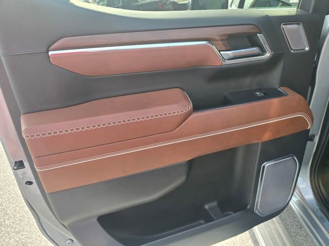 Used 2023 GMC Sierra 1500 Denali Ultimate image 17