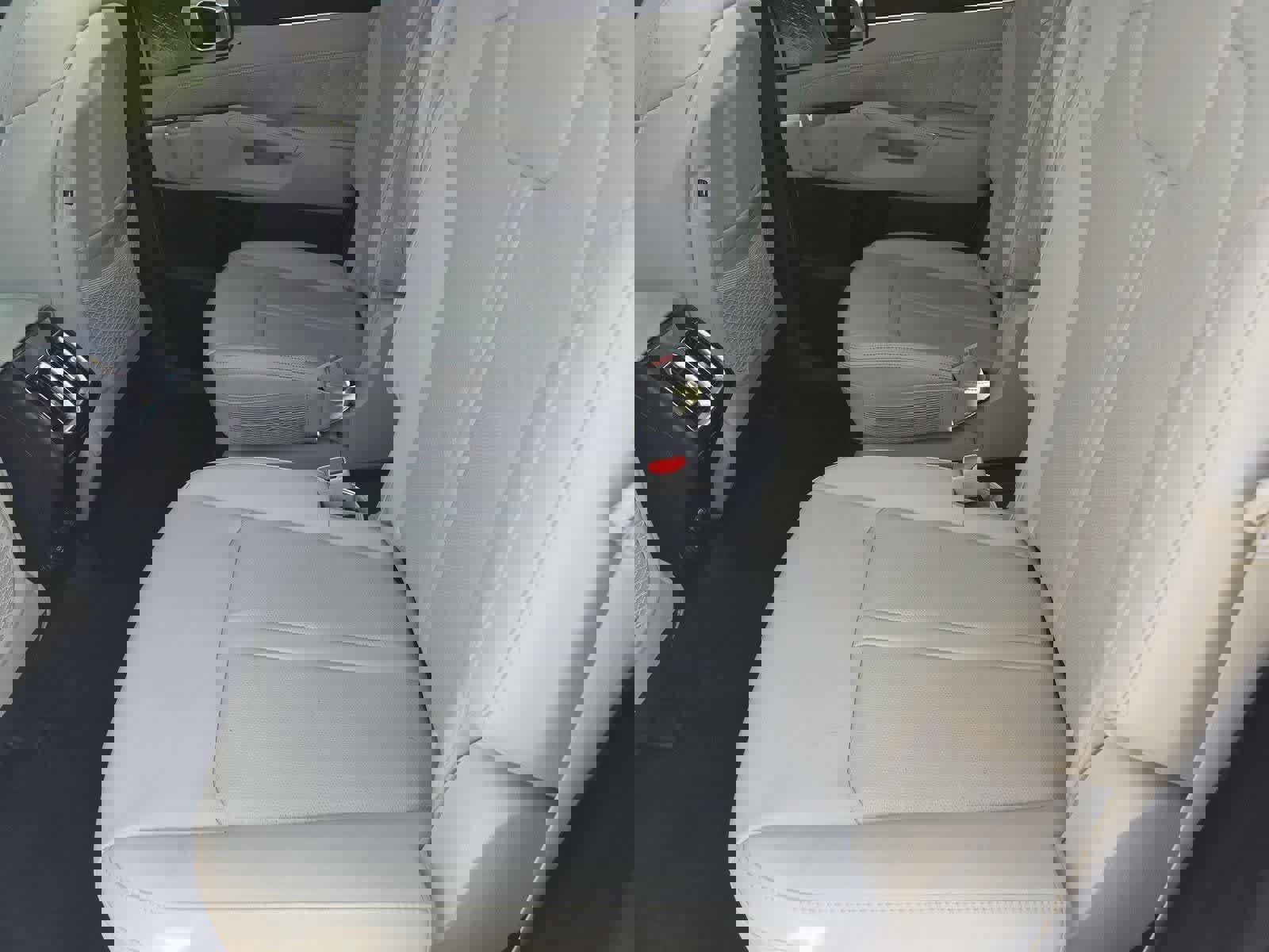 Certified 2023 Kia Sorento SX image 18