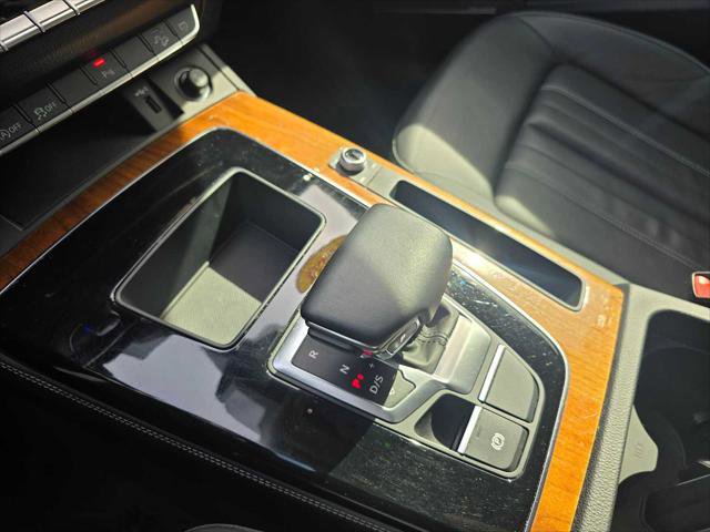 Used 2023 Audi Q5 2.0T Premium Plus w/ Premium Plus Package AWD/4WD image 31