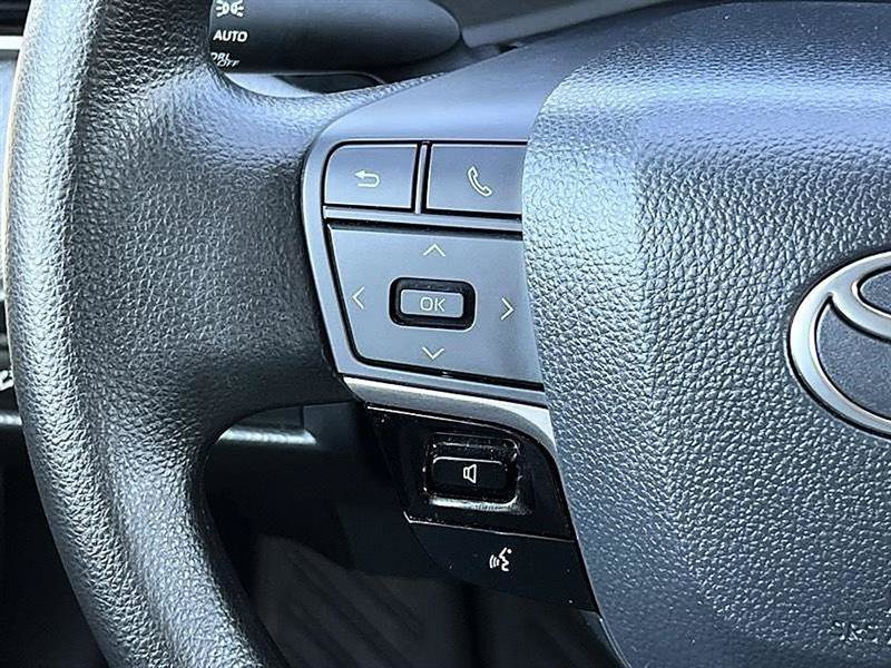 Used 2026 Toyota Camry LE FWD image 24