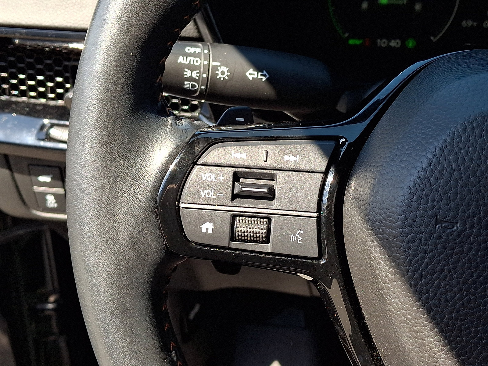 Used 2025 Honda CR-V Sport Touring image 23