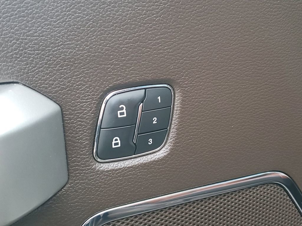 Used 2019 Ford F150 King Ranch w/ Equipment Group 601A Luxury image 27