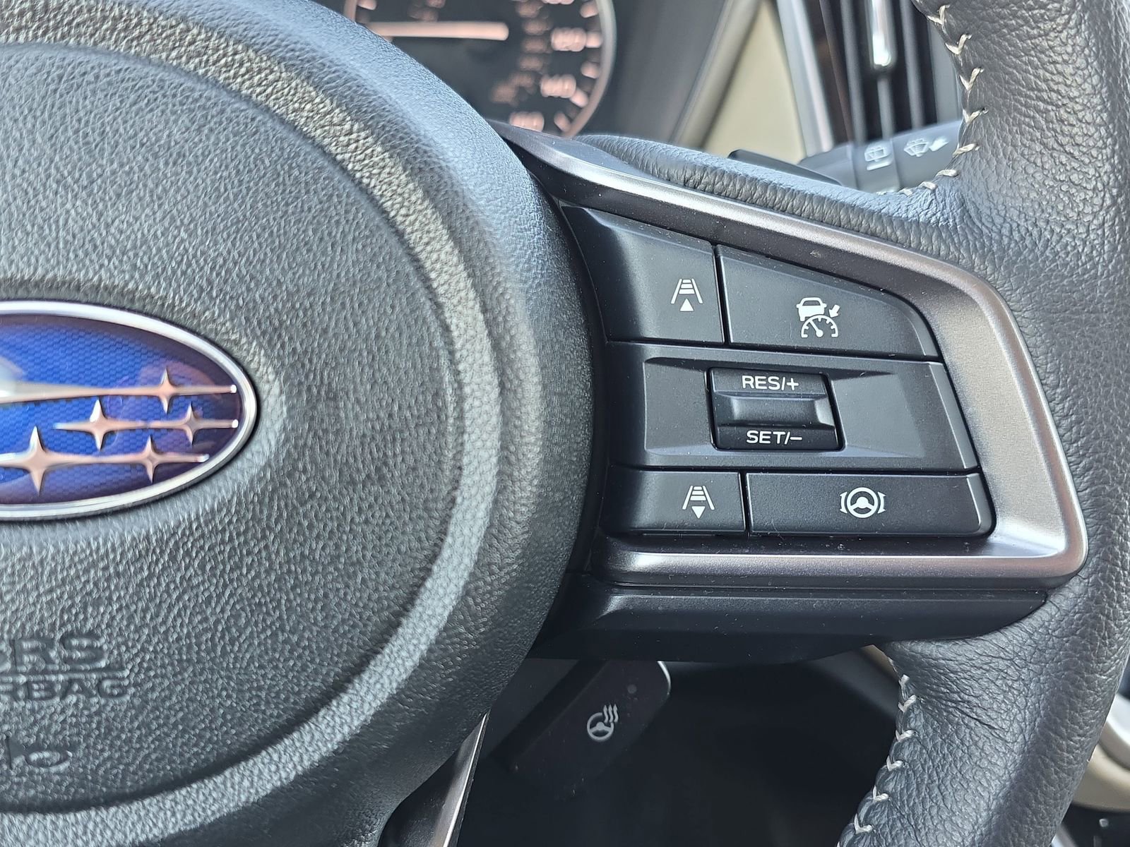 Used 2025 Subaru Outback Limited image 18