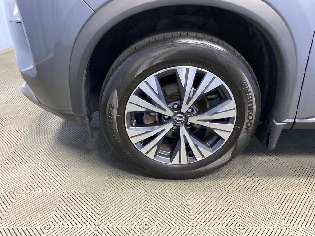 Used 2023 Nissan Rogue SV AWD/4WD image 45