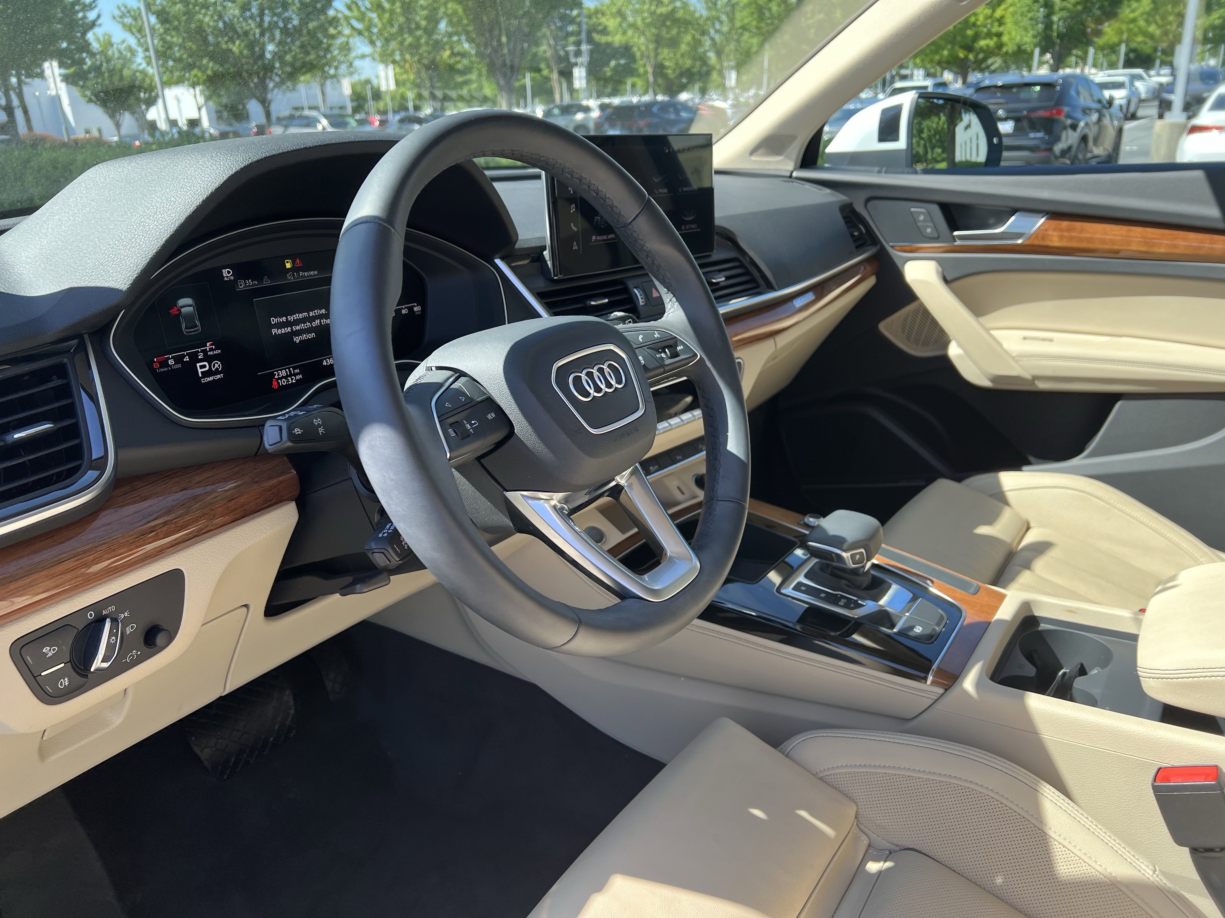 Certified 2023 Audi Q5 2.0T Premium Plus w/ Premium Plus Package AWD/4WD image 17