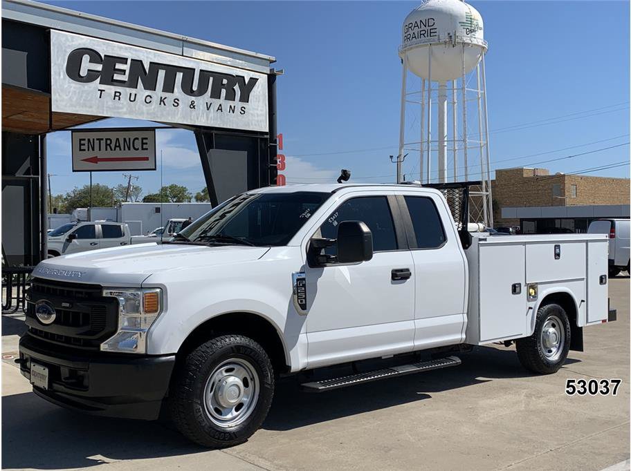 Used 2021 Ford F250 XL w/ Power Equipment Group RWD image 1