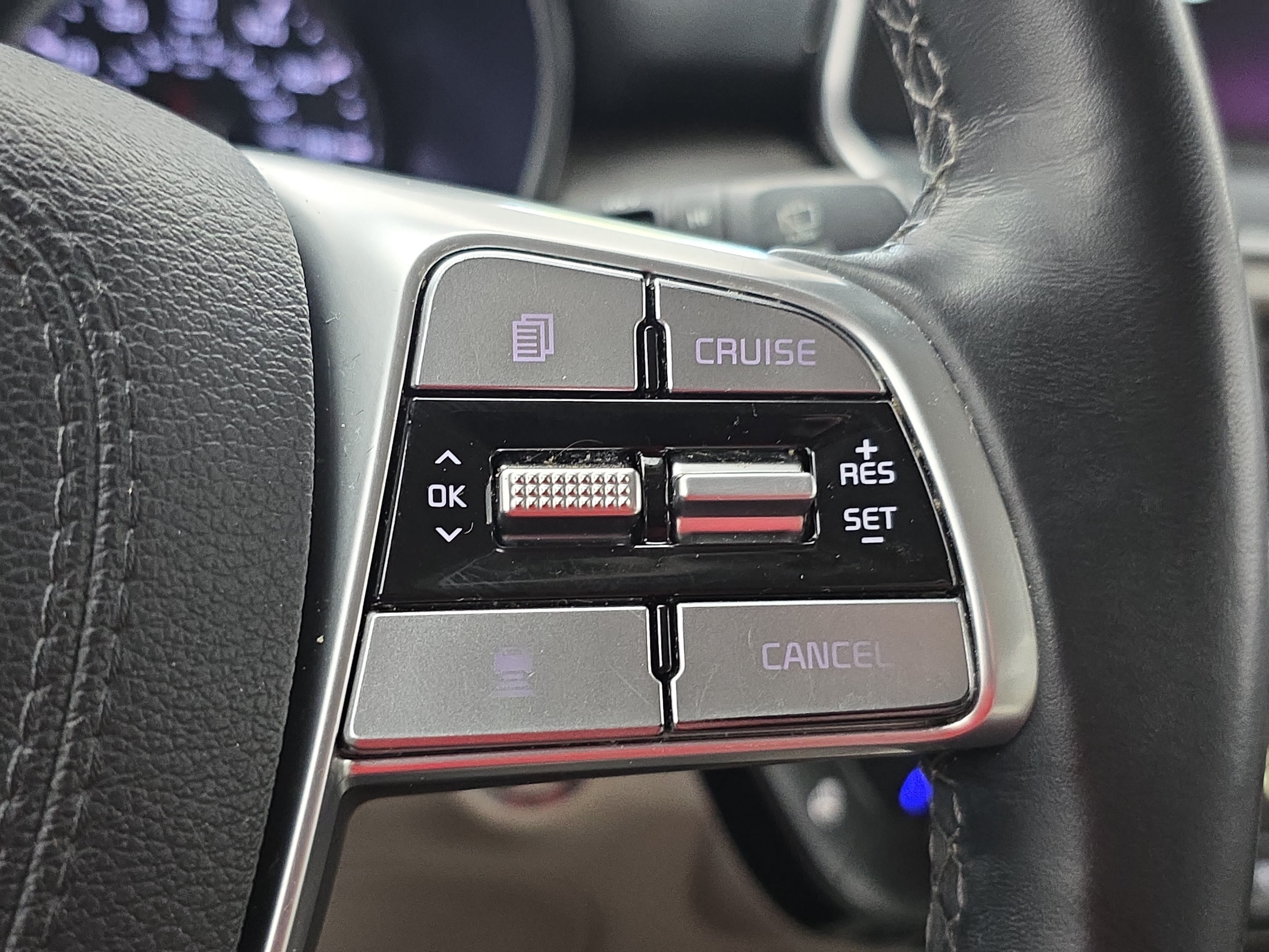 Used 2022 Kia Telluride EX w/ EX Premium Package AWD/4WD image 19