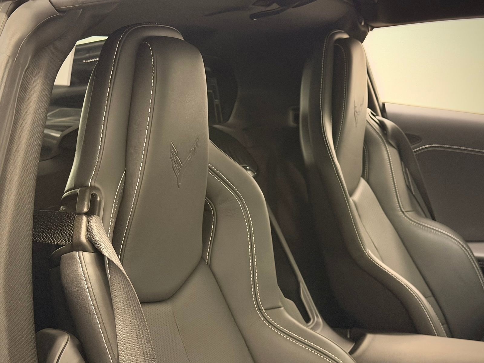 Used 2024 Chevrolet Corvette Stingray Coupe w/ Battery Protection Package RWD image 13