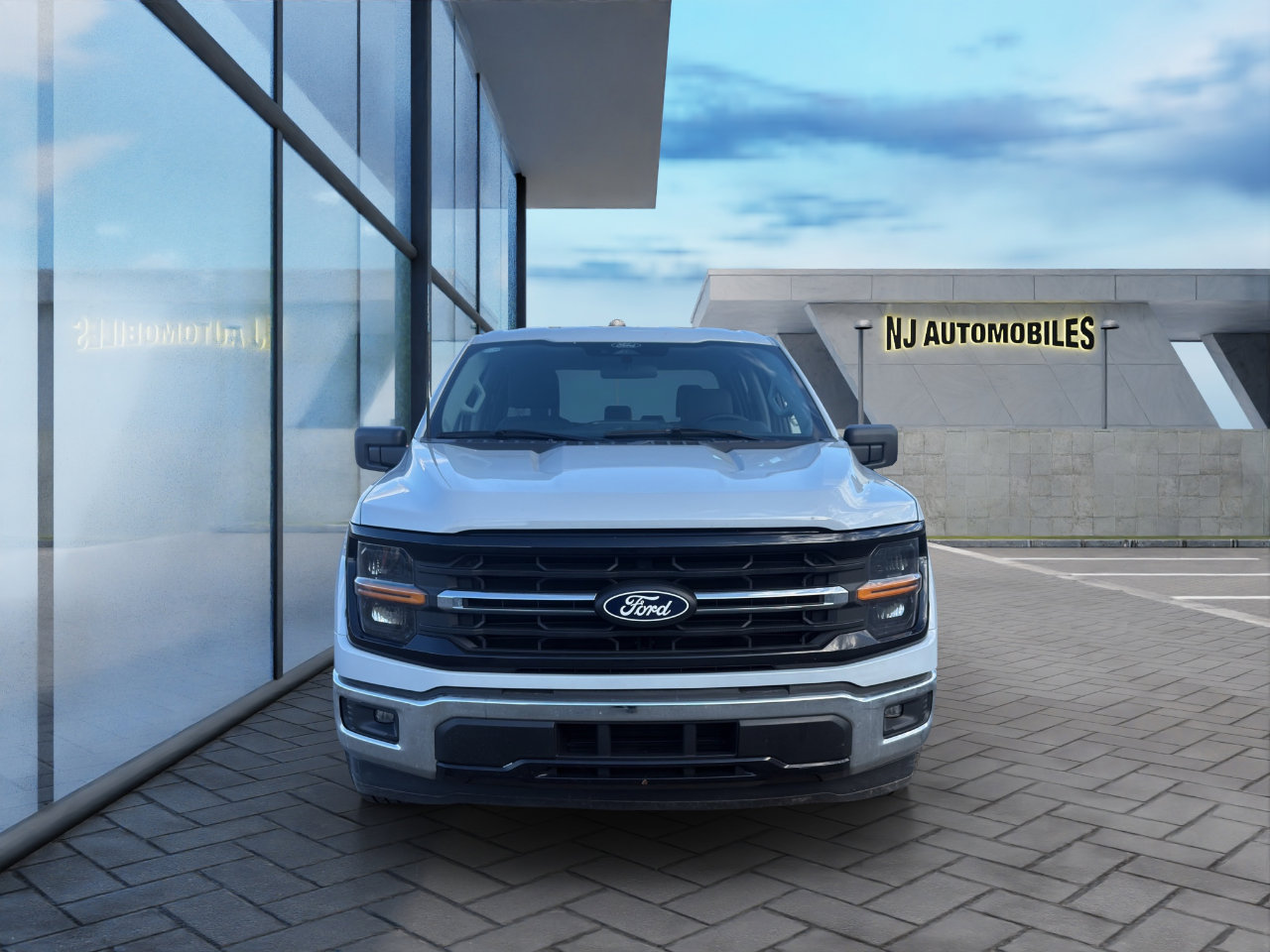 Used 2025 Ford F150 XLT w/ Equipment Group 301A Standard image 2