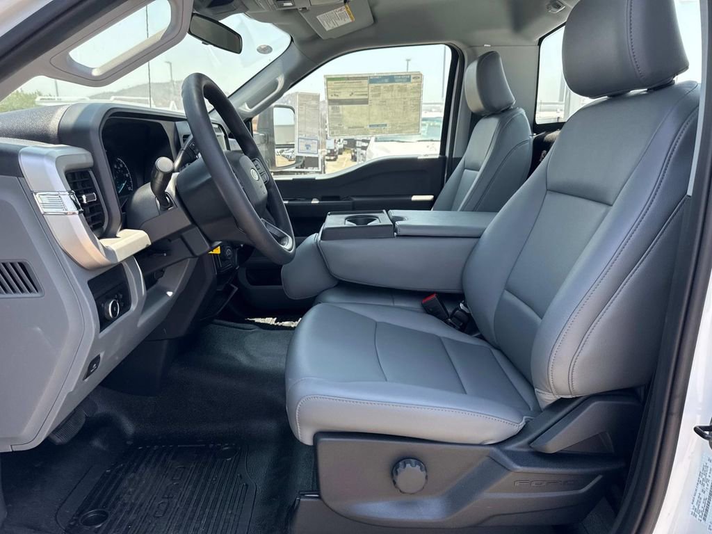 New 2025 Ford F350 XL w/ XL Chrome Package image 12