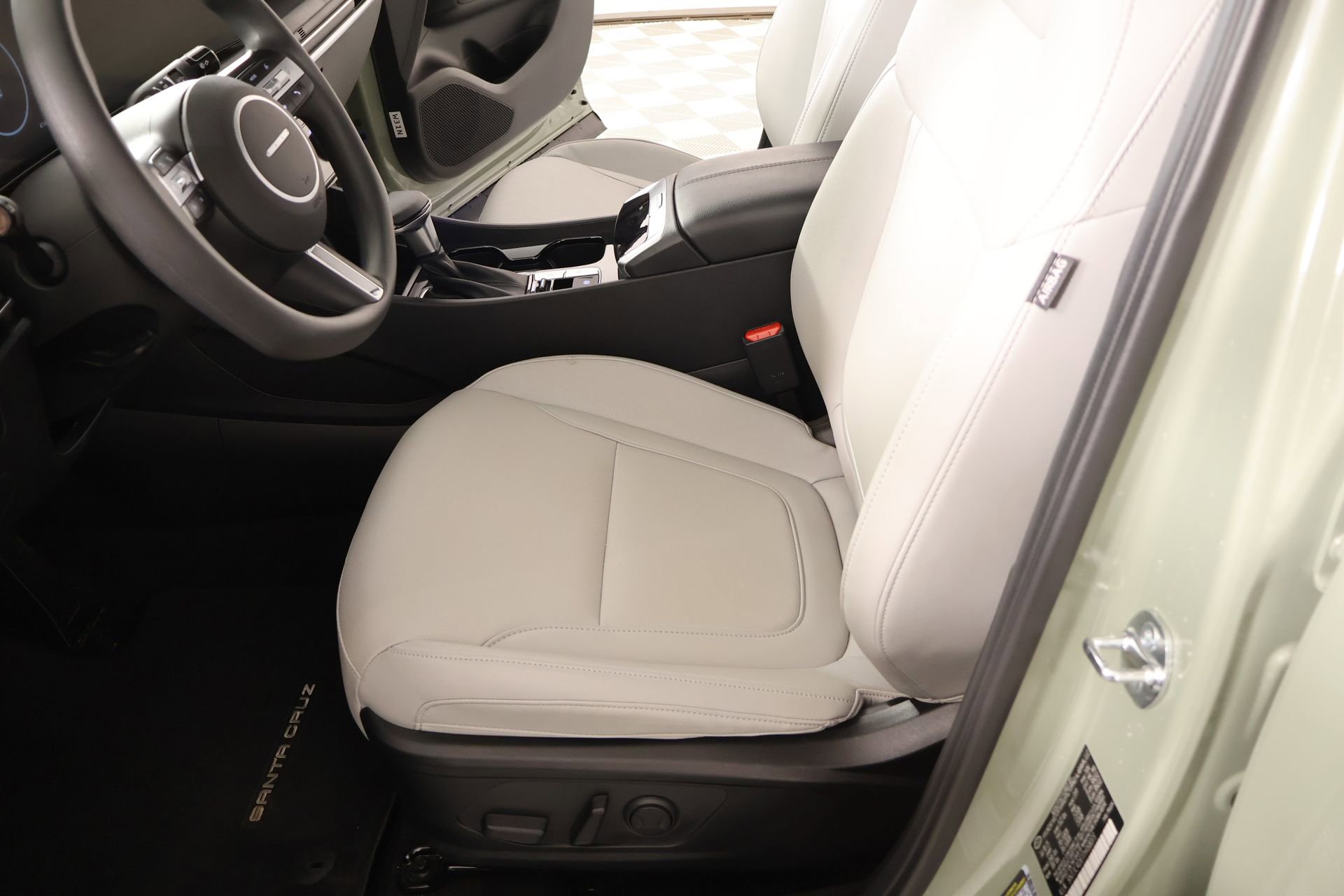 Certified 2026 Hyundai Santa Cruz SEL image 11