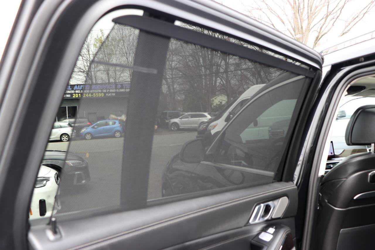 Used 2025 BMW X7 xDrive40i image 37