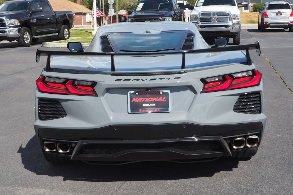 Used 2025 Chevrolet Corvette Stingray Preferred Cpe w/ Z51 Performance Package RWD image 5