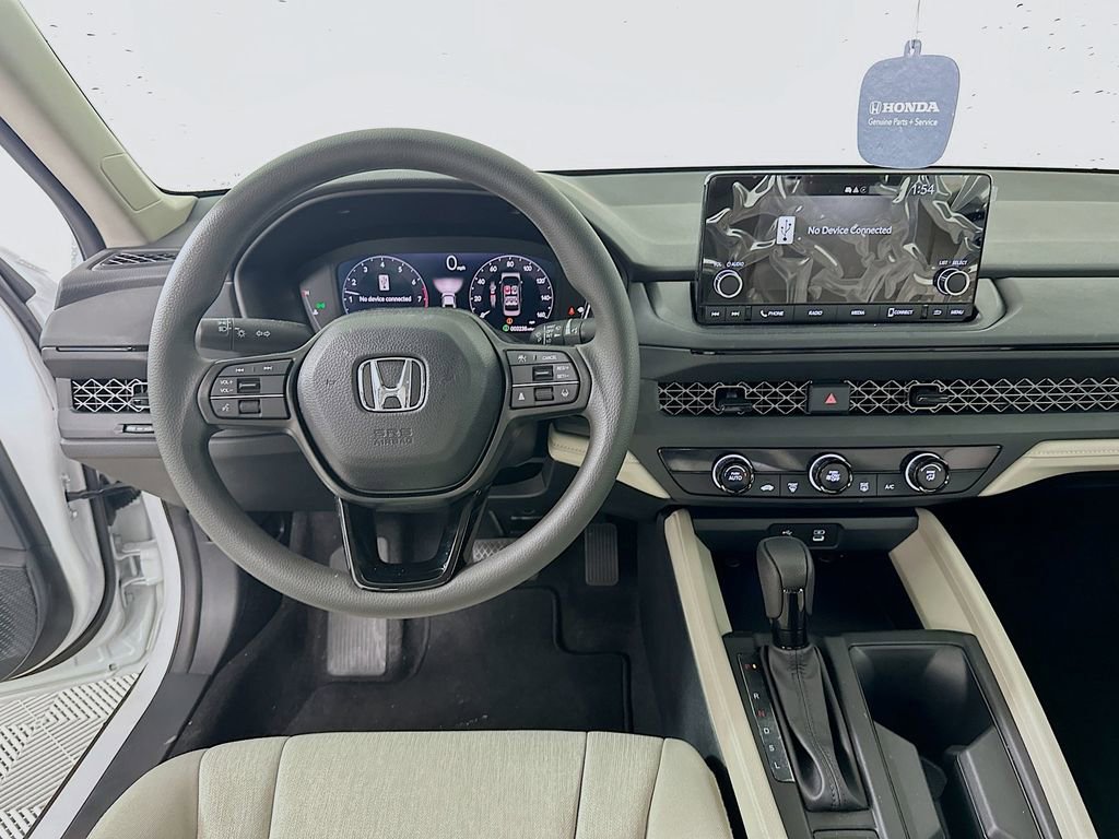 Used 2025 Honda Accord LX image 19