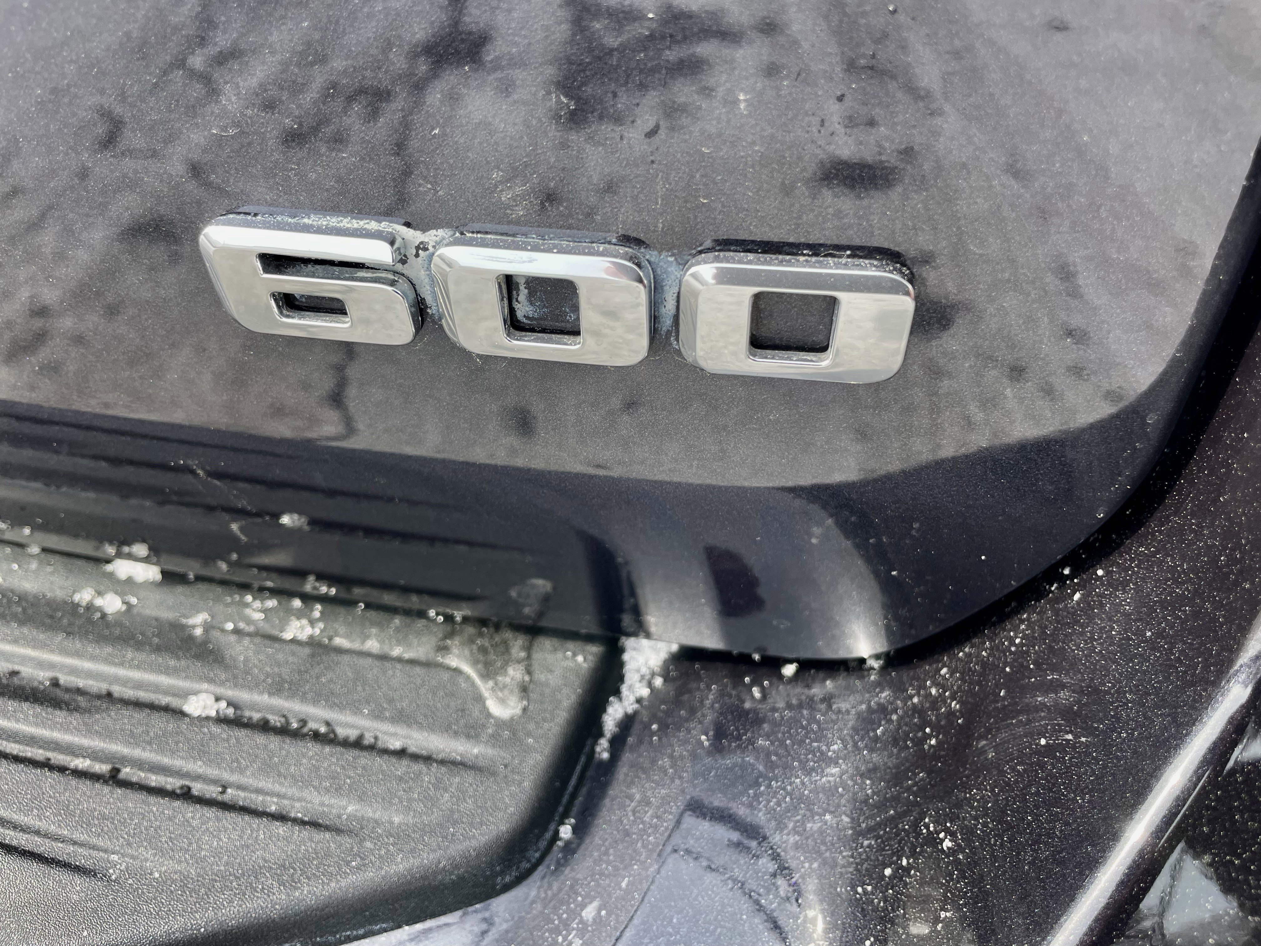 Used 2023 Cadillac Escalade Premium Luxury image 36