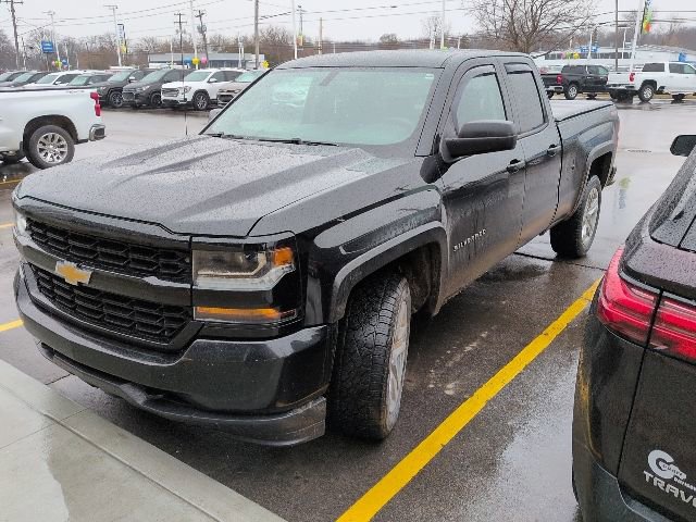 Used 2017 Chevrolet Silverado 1500 Custom w/ Custom Convenience Package