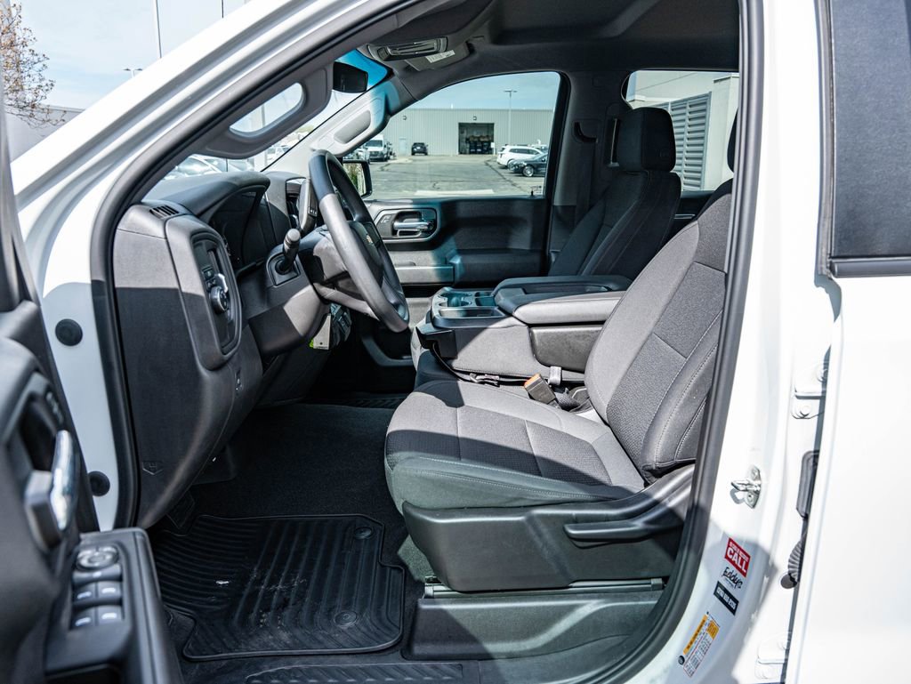Used 2022 Chevrolet Silverado 1500 Custom RWD image 30