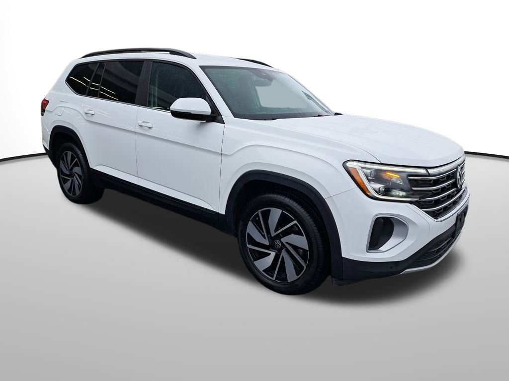 Used 2024 Volkswagen Atlas SE image 8