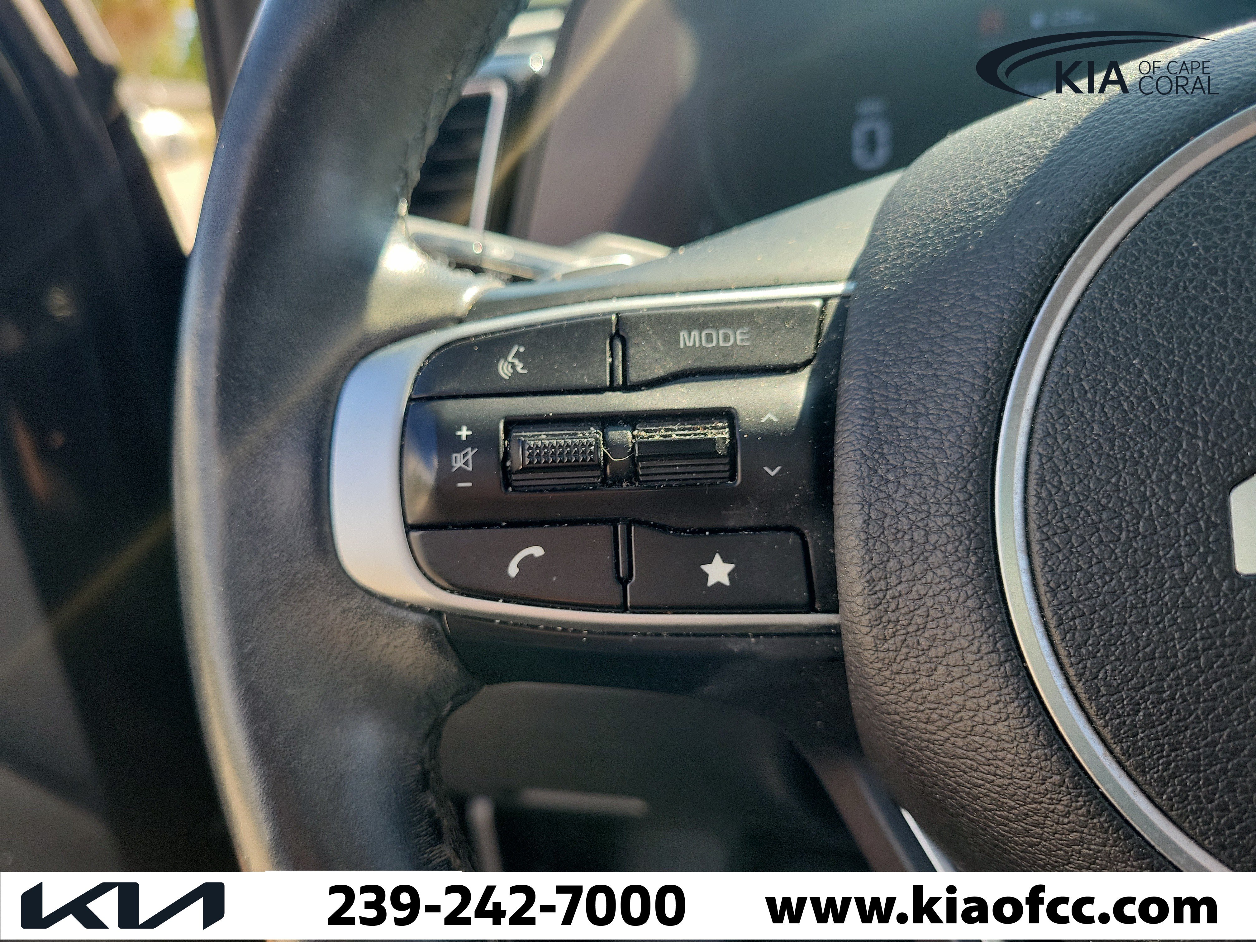Certified 2023 Kia Sportage EX AWD/4WD image 33