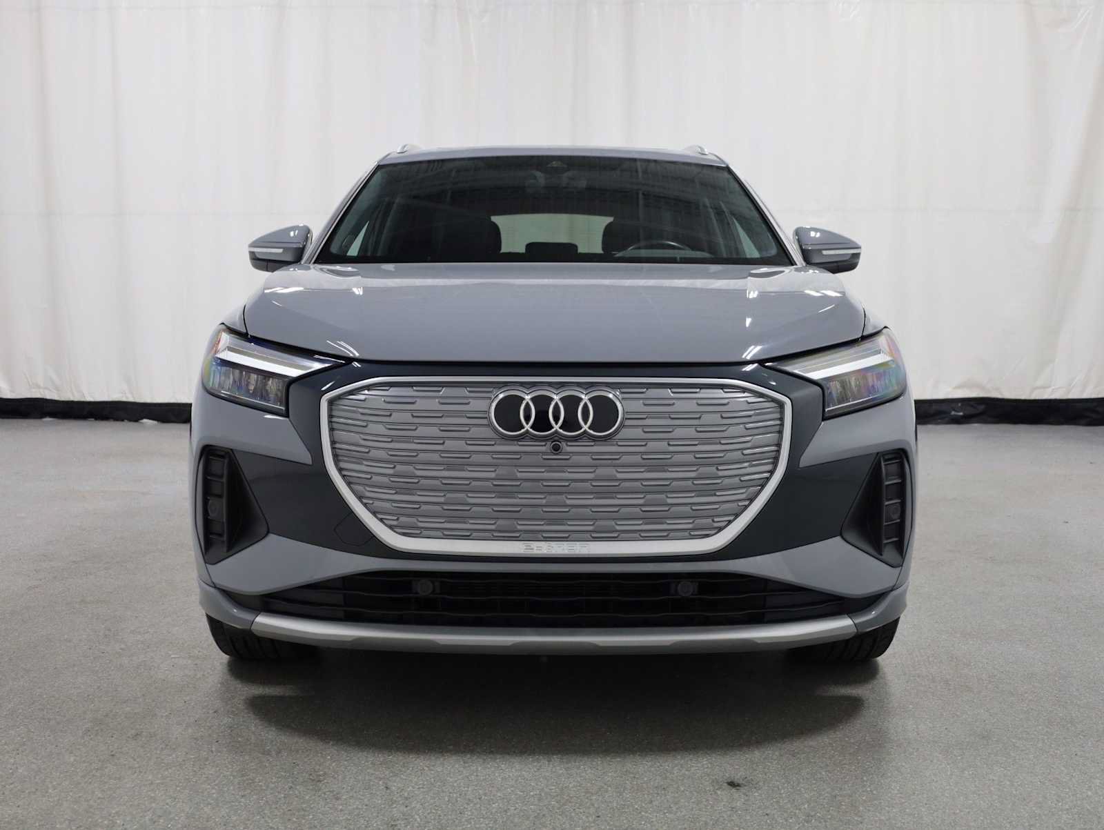 Used 2023 Audi Q4 e-tron Premium Plus w/ Premium Plus RWD image 14