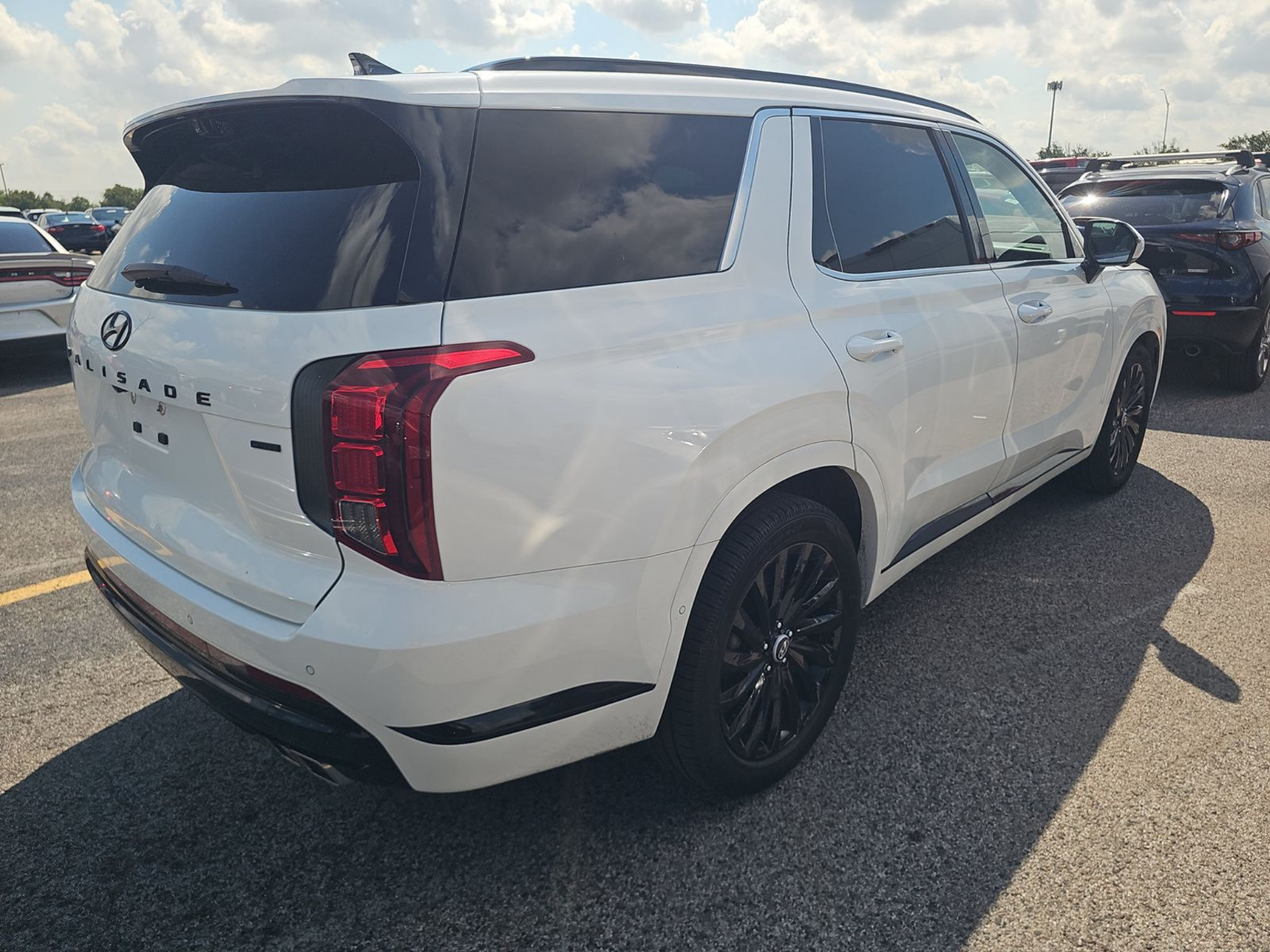 Used 2024 Hyundai Palisade Calligraphy AWD/4WD image 4